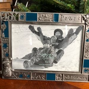 Picture Frame-Metal-Winter Engraving-Hanging Jewel